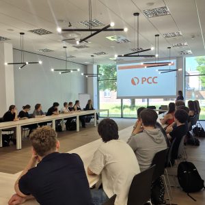 Wycieczka_Studentow_Grupa_PCC